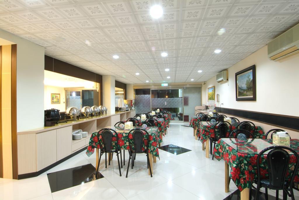 Puti Commercial Hotel Лонгтан Экстерьер фото